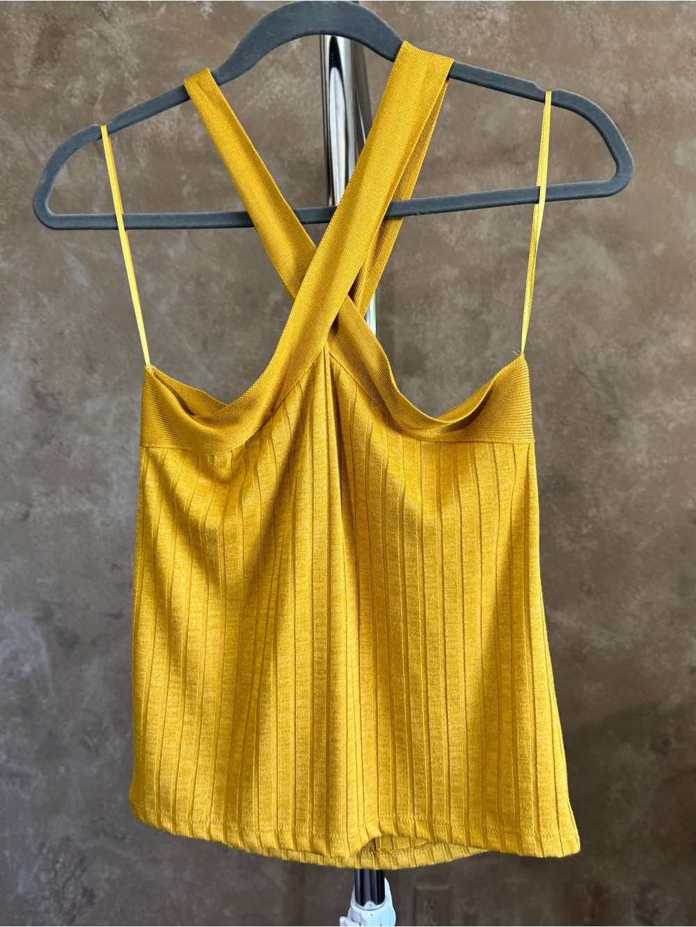 NWT Designer MNG Mango Mustard Gold Ribbed Cross-Neck Camisole Sz M - Picture 8 of 8
